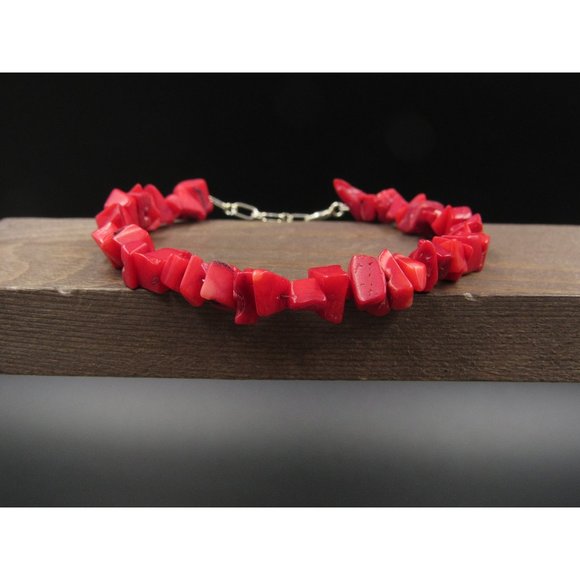 7" Sterling Silver Red Dyed Shell Chip Bracelet Vintage Elegant Beautiful - Picture 1 of 6